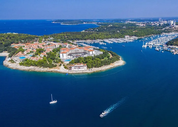 Lägenhet Mit Garten In Der Naehe Des Zentrums By Interhome Pula