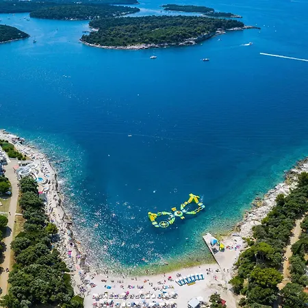 Mit Garten In Der Naehe Des Zentrums By Interhome Appartamento Pola